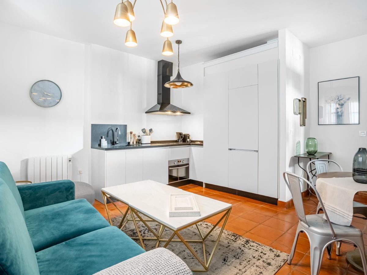 Limehome Calle Santa Ana Appartement