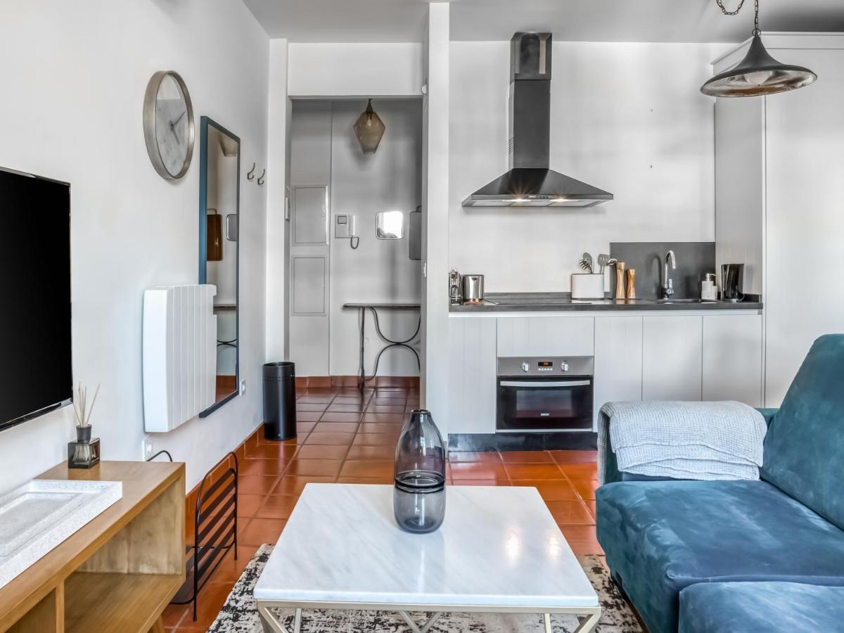 Limehome Calle Santa Ana Appartement