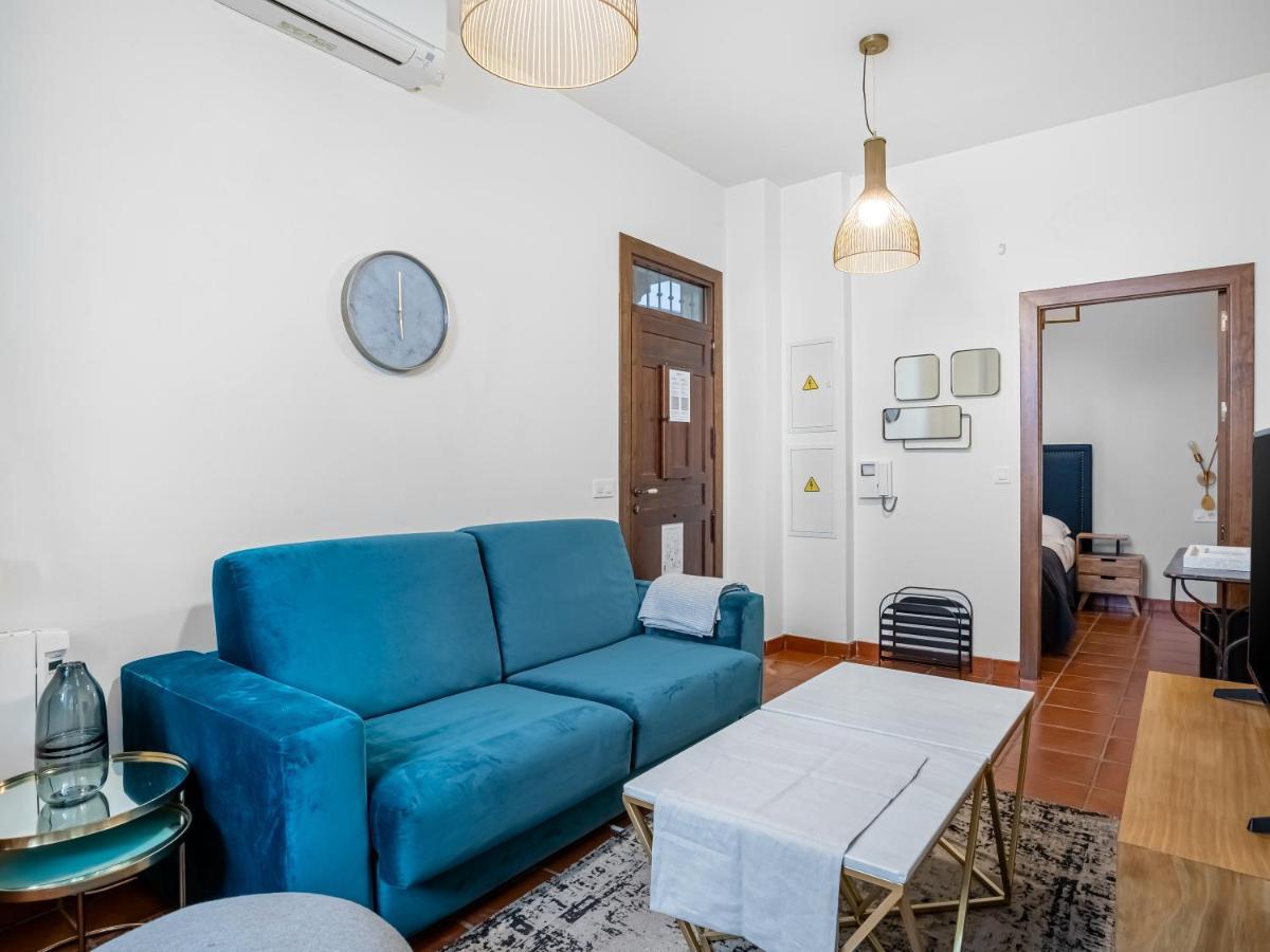 Limehome Calle Santa Ana Appartement